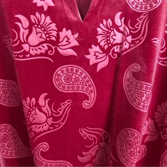 RUBY RD. PAISLEY VELVET EMBOSSED TEE PLUS SIZE 2X, 3X KEY HOLE NECK 3/4 SLEEVES - Picture 8 of 10